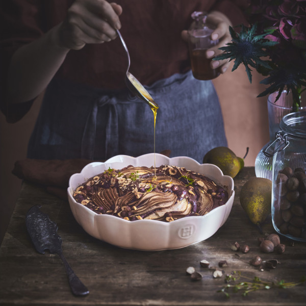 Madeleine Round Dish - Clay