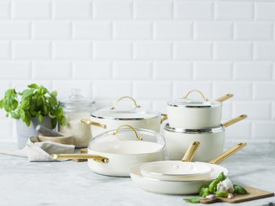 Padova 6 (10) Piece Cookset Cream White