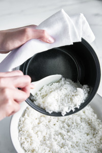 Rice Cooker White  2L/8 cups