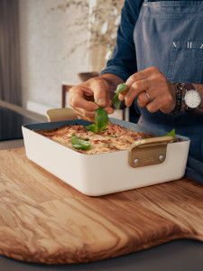 Ceramic Non-Stick Roasting Pan | Carrara White