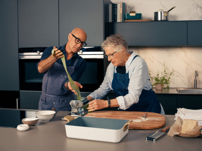 Ceramic Non-Stick Roasting Pan | Carrara White