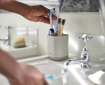 EasyStore Toothbrush Caddy - Ecru