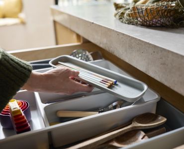 DrawerStore™ Expanding Cutlery Tray