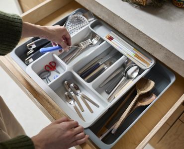 DrawerStore™ Expanding Cutlery Tray