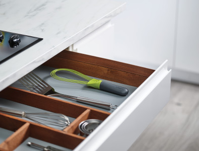 Twist Whisk - Grey/Green