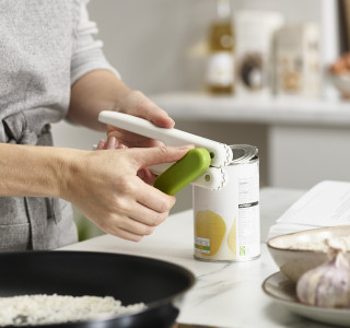 Pivot 3-in-1 Can Opener - White/Green