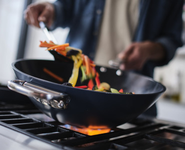 Space 32cm/12.5'' Non-Stick Induc tion Wok