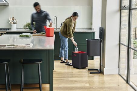 Totem Max 60-litre - Carbon Black