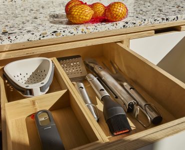 GrillOut 4-piece BBQ utensil set w. case