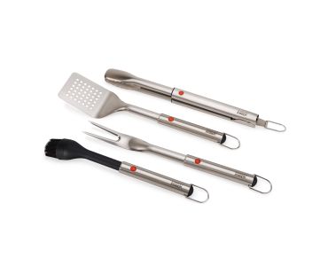GrillOut 4-piece BBQ utensil set w. case