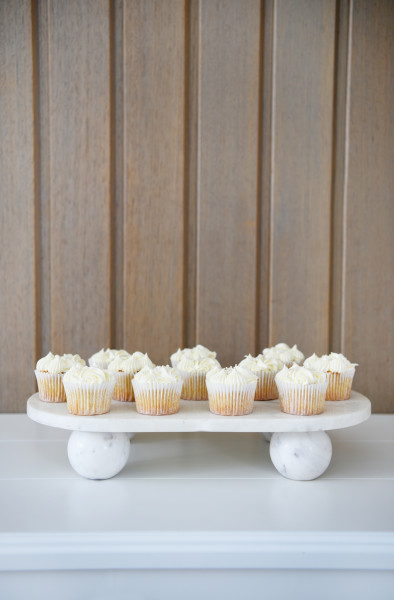 Serve White Marble Oval Platter 60x260x85mm