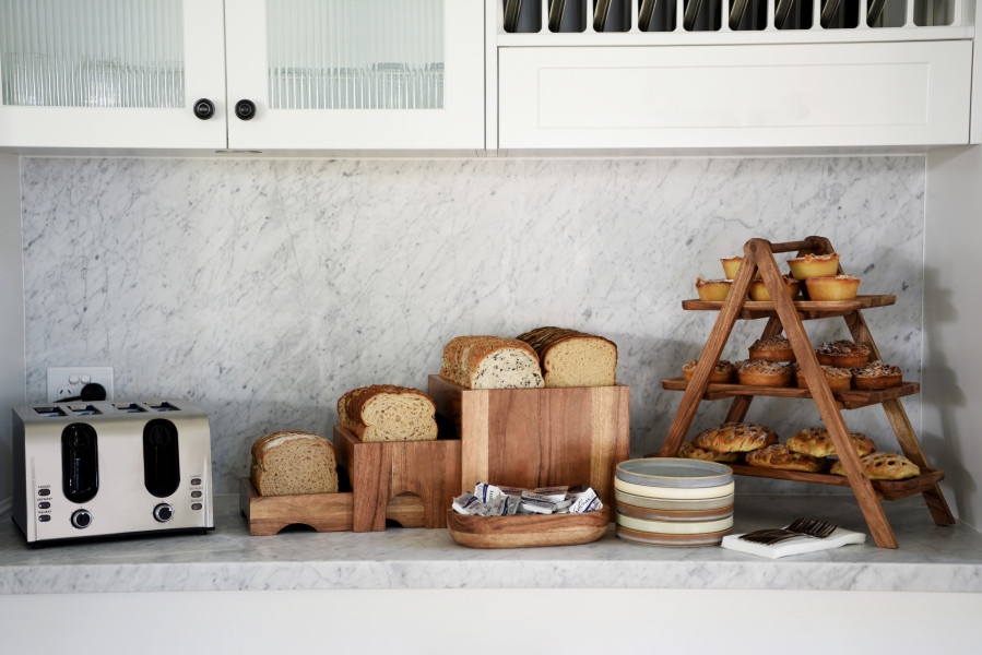 Serve Natural Acacia 3-Tier Display Stand 460x240x460mm