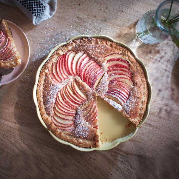 Madeleine Tart Dish - Candy Rose