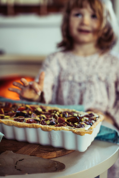 Slim Rectangular Tart Dish - Flour