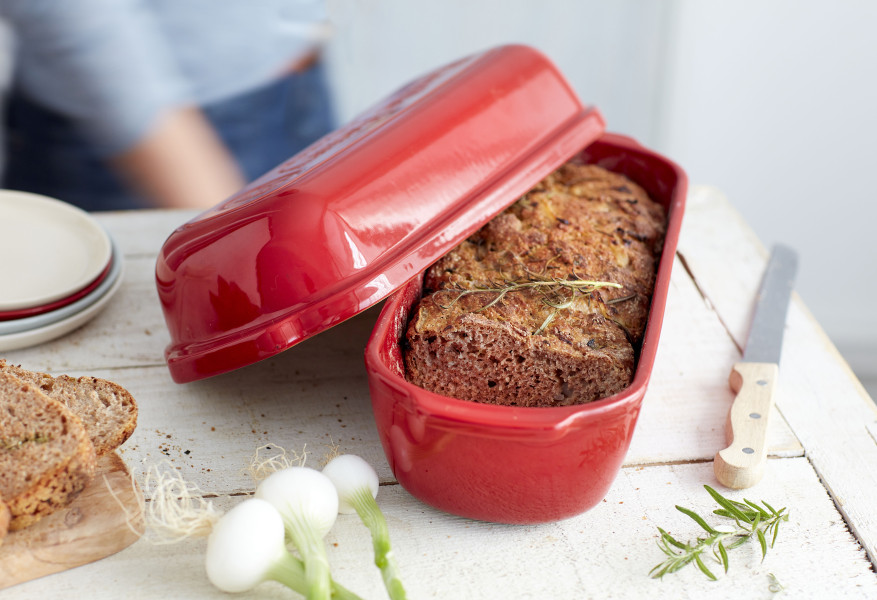 Large Bread Loaf Baker - Burgundy