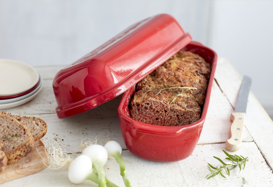 Large Bread Loaf Baker - Burgundy