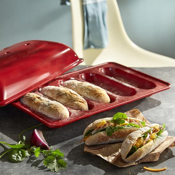 Mini-Baguettes Bread Baker - Burgundy