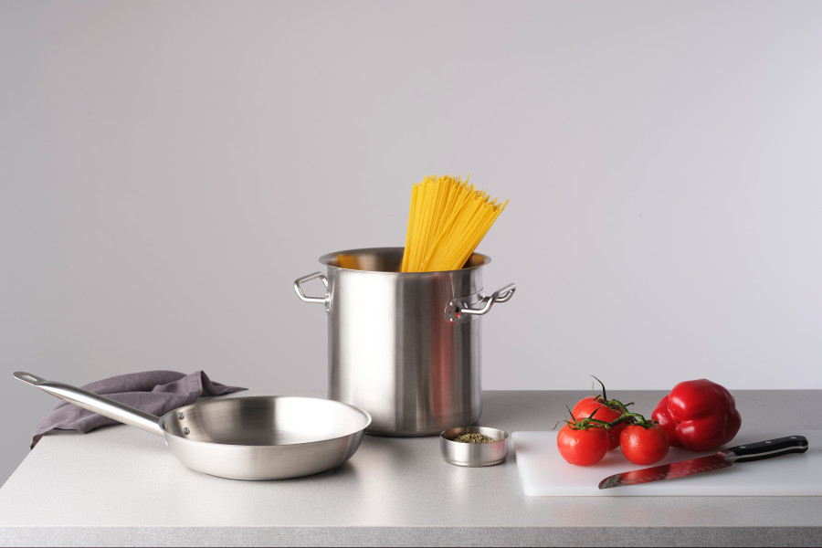 Stockpot with Lid 200x200mm / 6.0Lt