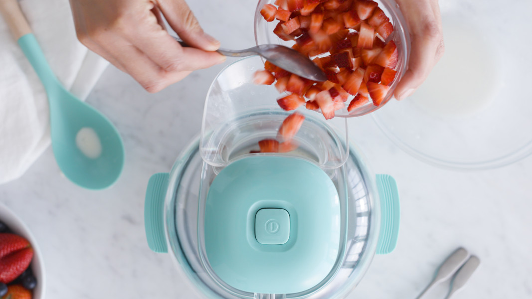 Ice Cream Maker- Turquoise