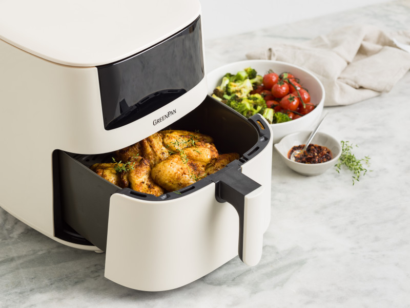 Bistro XXL PFAS Free Coloured Air fryer Taupe - 7.2L