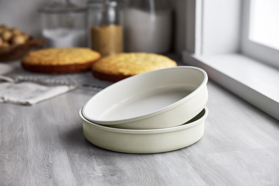 Round Cake Pan 23.4cm x 5.5cm - PFAS Free