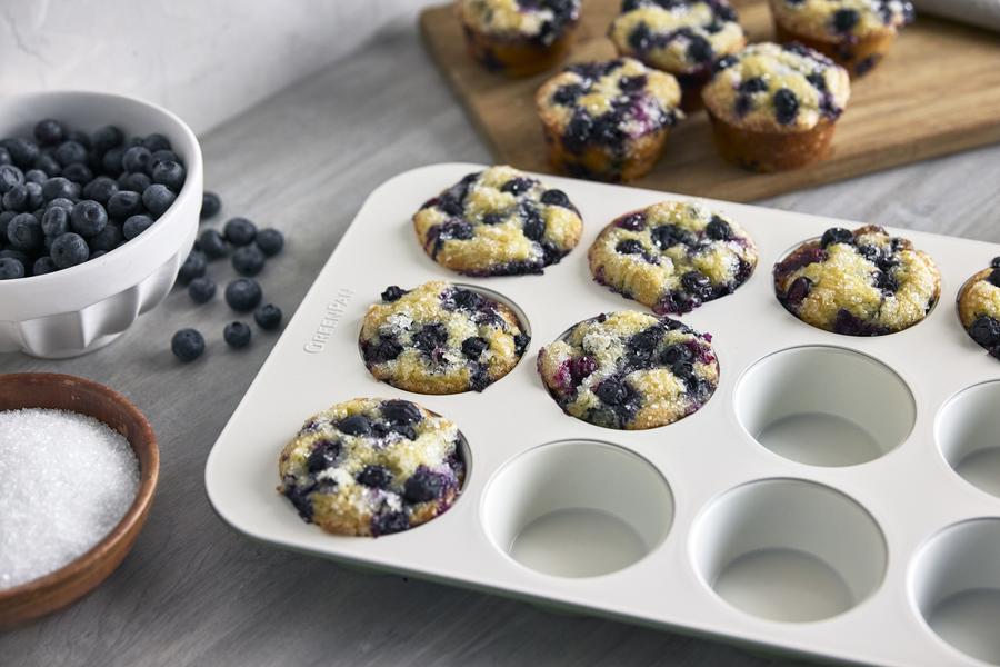 12 Cup Muffin Pan - PFAS Free