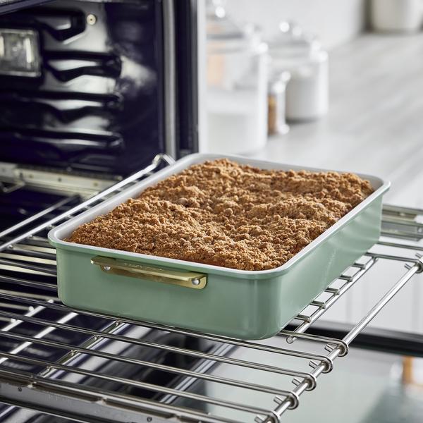 Rectangular Cake/Roast Pan w Handles 30.2cm x 25.2cm - PFAS Free