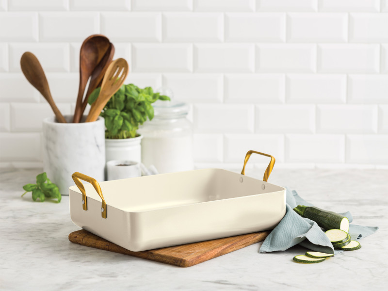 Padova Cream PFAS Free Roasting Pan