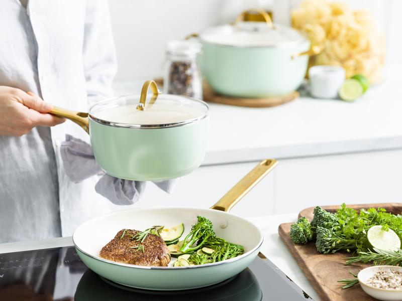 Padova 6 (10) Piece PFAS Free Cookset Mint Green