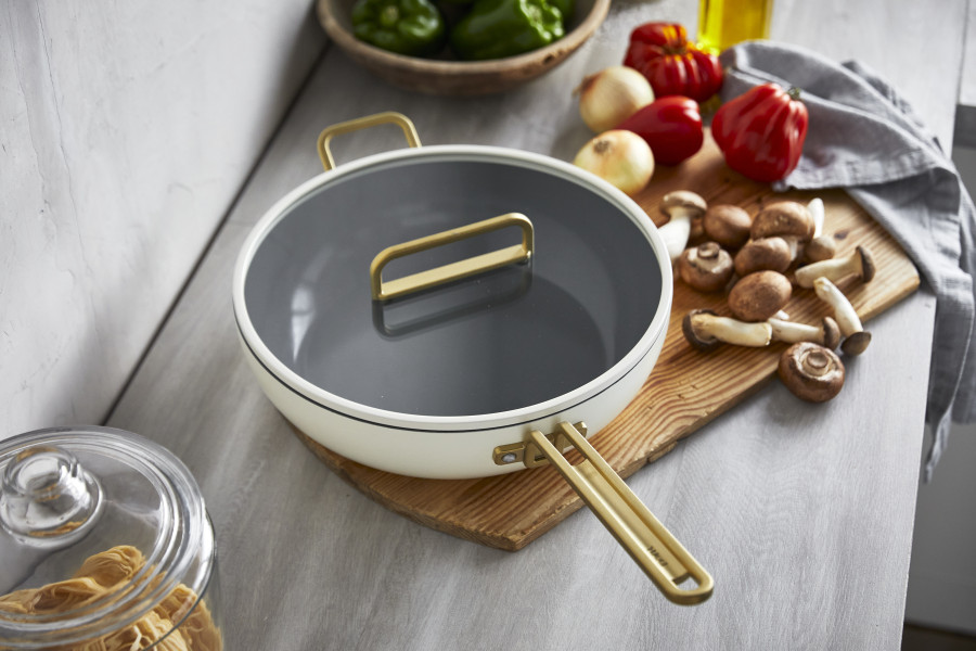 Ceramic Non-Stick 33cm Essential Stanley Pan | Carrara White