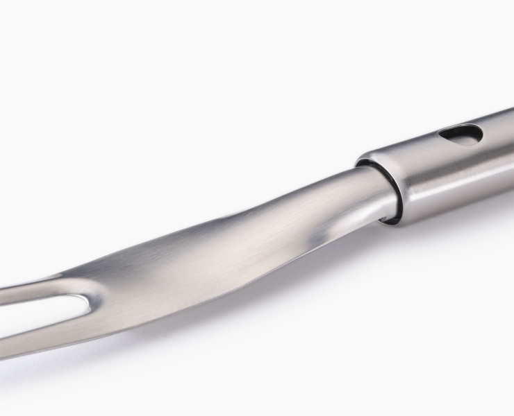 GrillOut BBQ Fork with retractable head