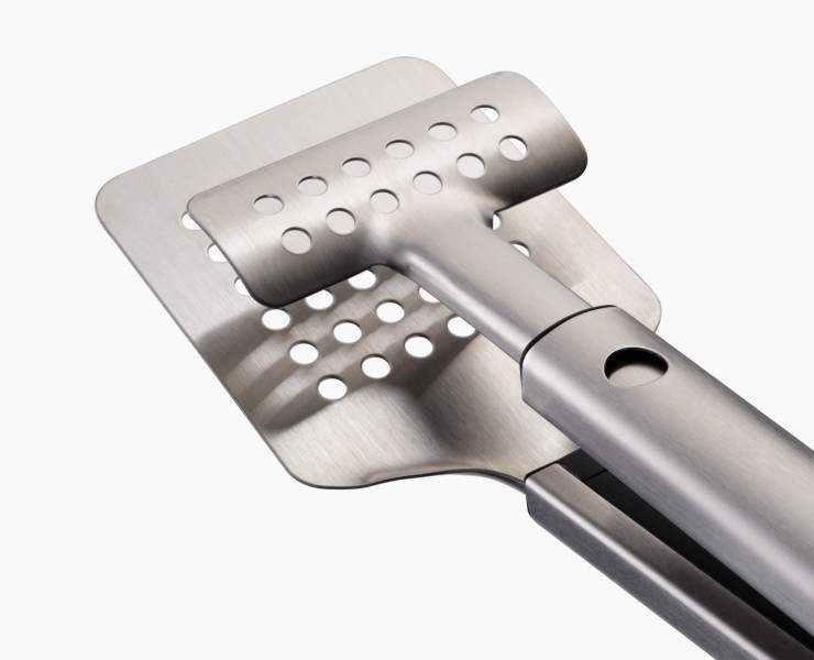 GrillOut BBQ Turner Tongs with retractable head