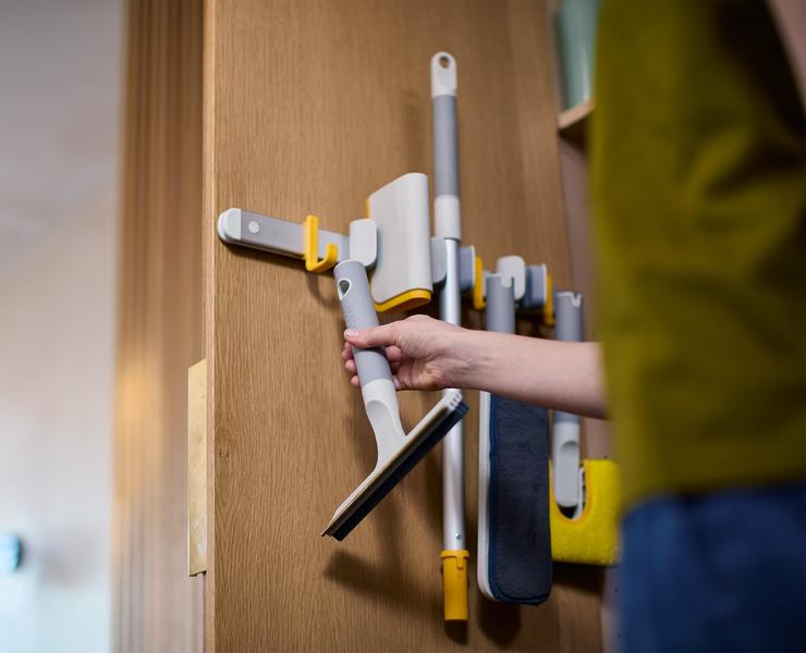 CleanTech 2-in-1 Carpet Cleaning Tool