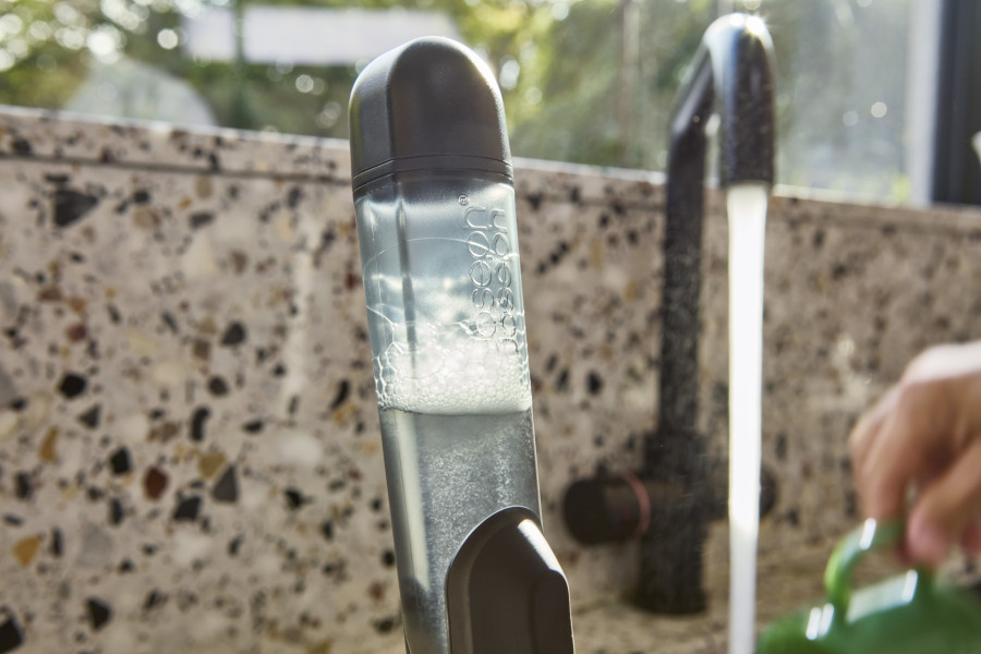 SinkTech Soap-dispensing dish brush with replacement head