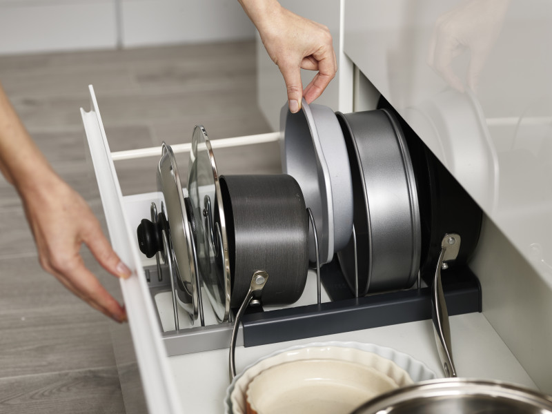 DrawerStore Expandable Cookware Organiser