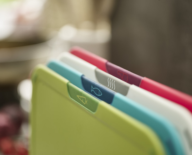 4-piece Chopping Board Set with Storage Stand