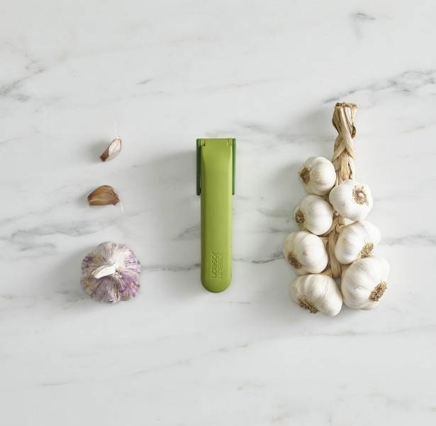 CleanForce Garlic Press