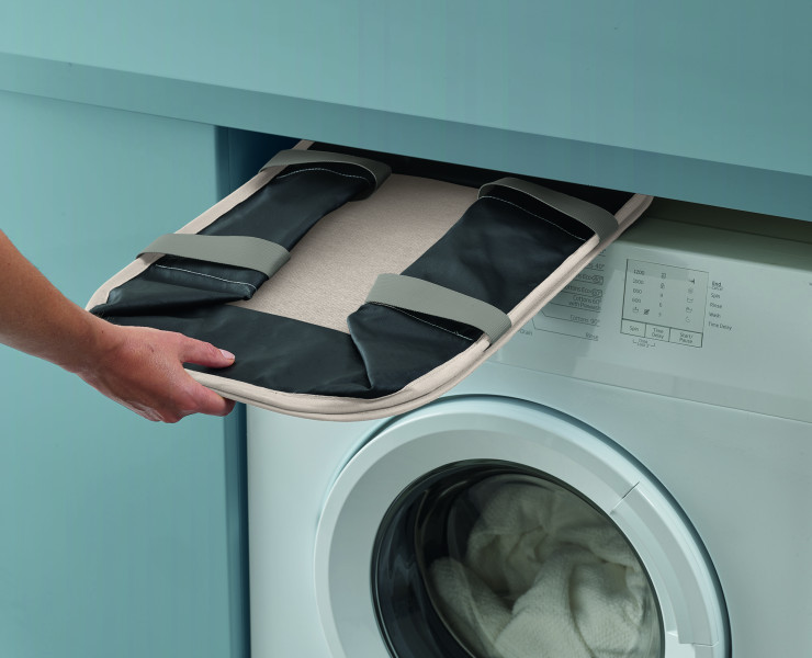 Hold-All Laundry Basket (Ecru)