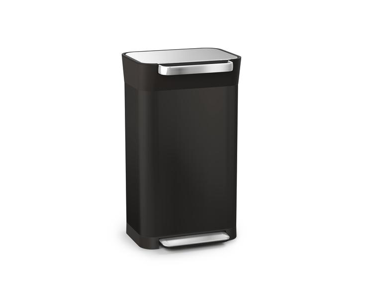 Titan 30 (Carbon Black)