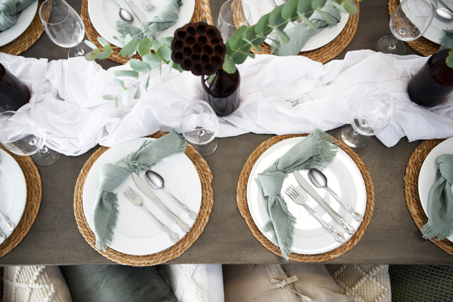 12 Pack Aristocrat Dessert Spoon