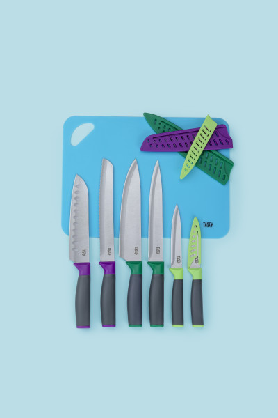 13 Piece Knife Set with Cutting Mat