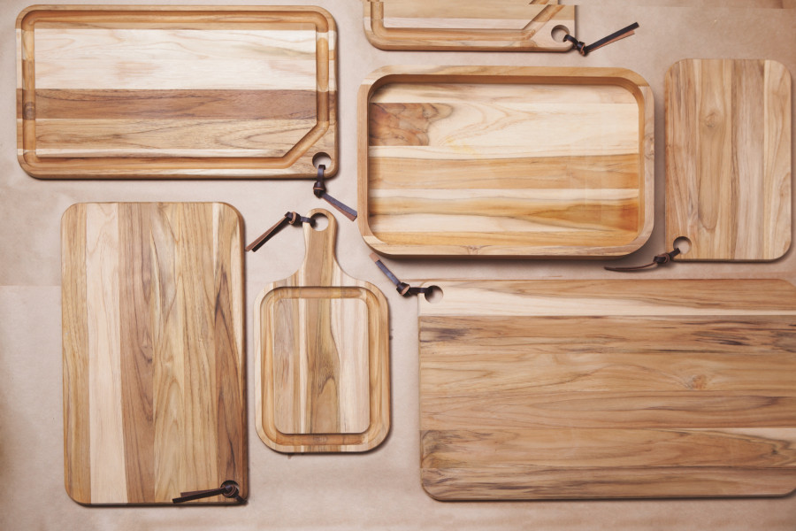 Cutting Board with handle, Teak wood 460x230mm