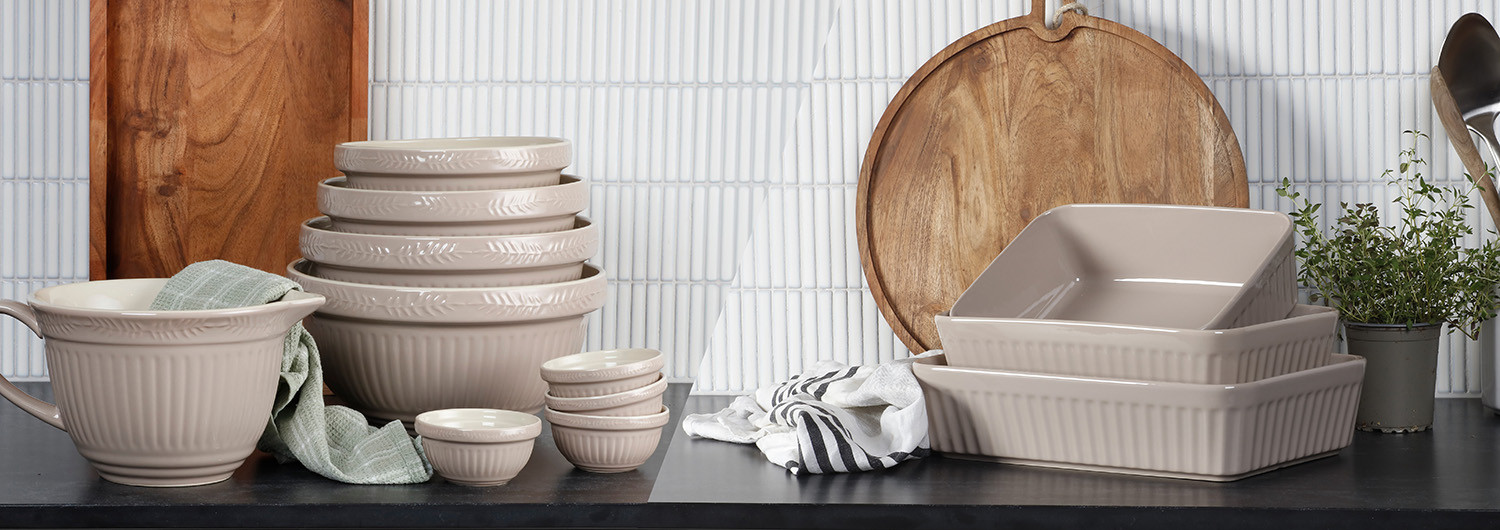 Heritage Square Baker 24cm