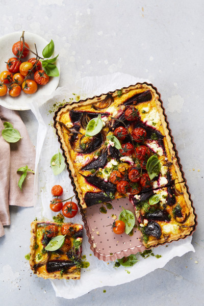 Rose Gold Perforated Large Rectangle Tart Pan