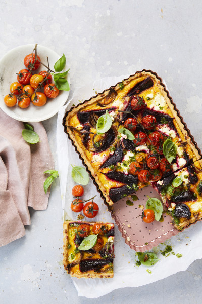 Rose Gold Perforated Large Rectangle Tart Pan