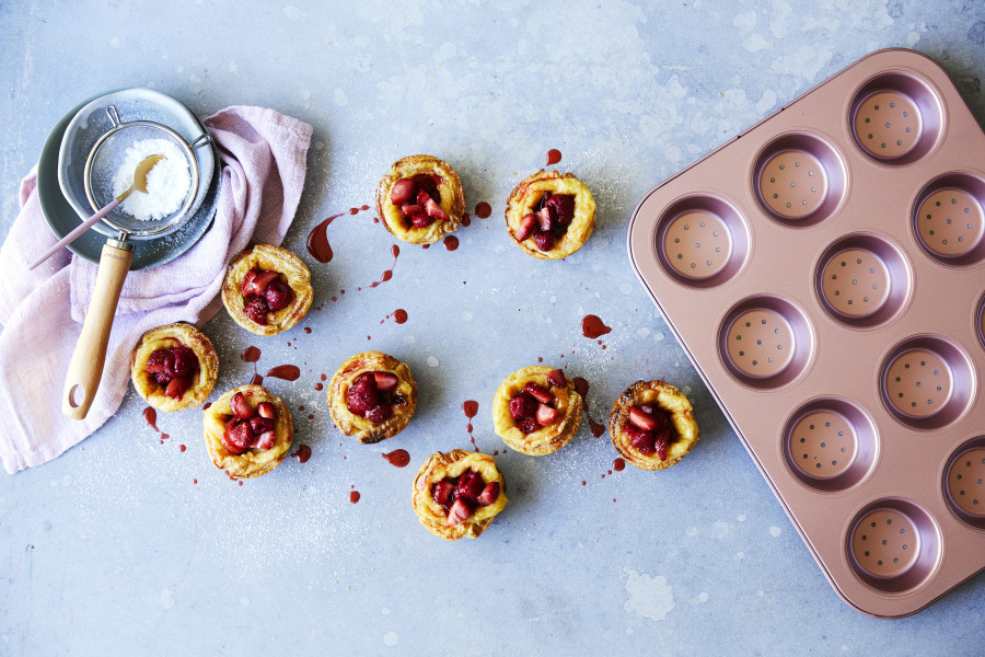 Perforated Tart & Quiche 12 Cup