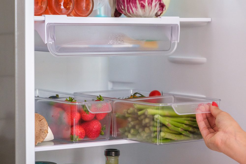 jj-fridgestore-drawers-closed-row-1000x667
